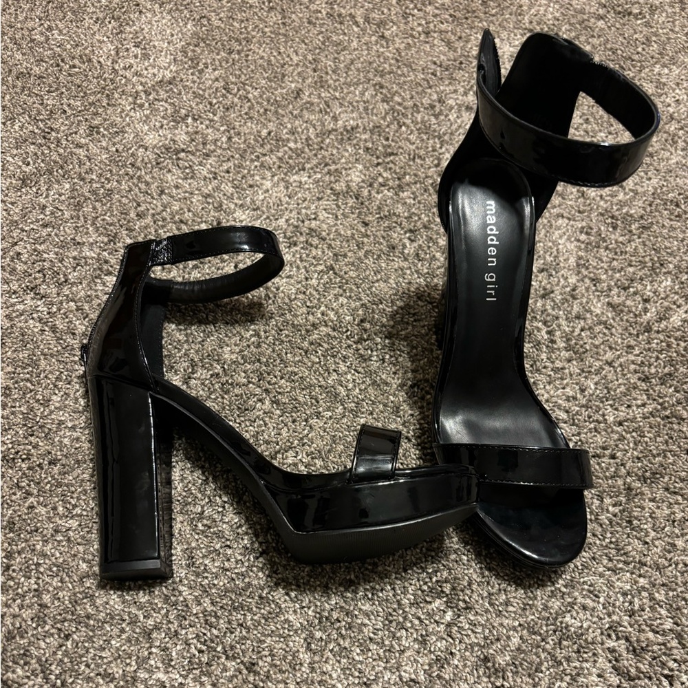 Women’s high heels